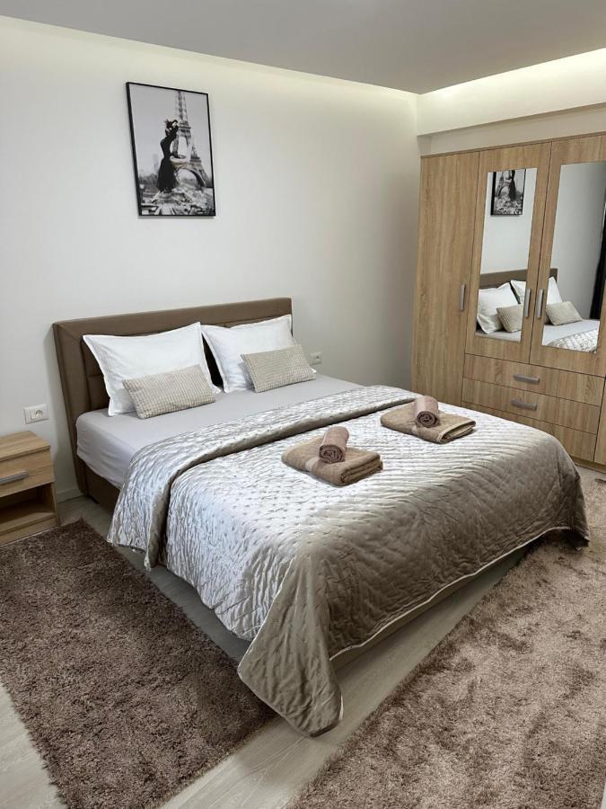 Rozi Apartments ซาเกร็บ ภายนอก รูปภาพ