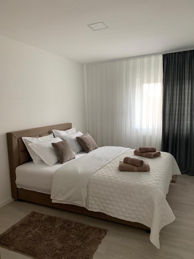 Rozi Apartments ซาเกร็บ ภายนอก รูปภาพ