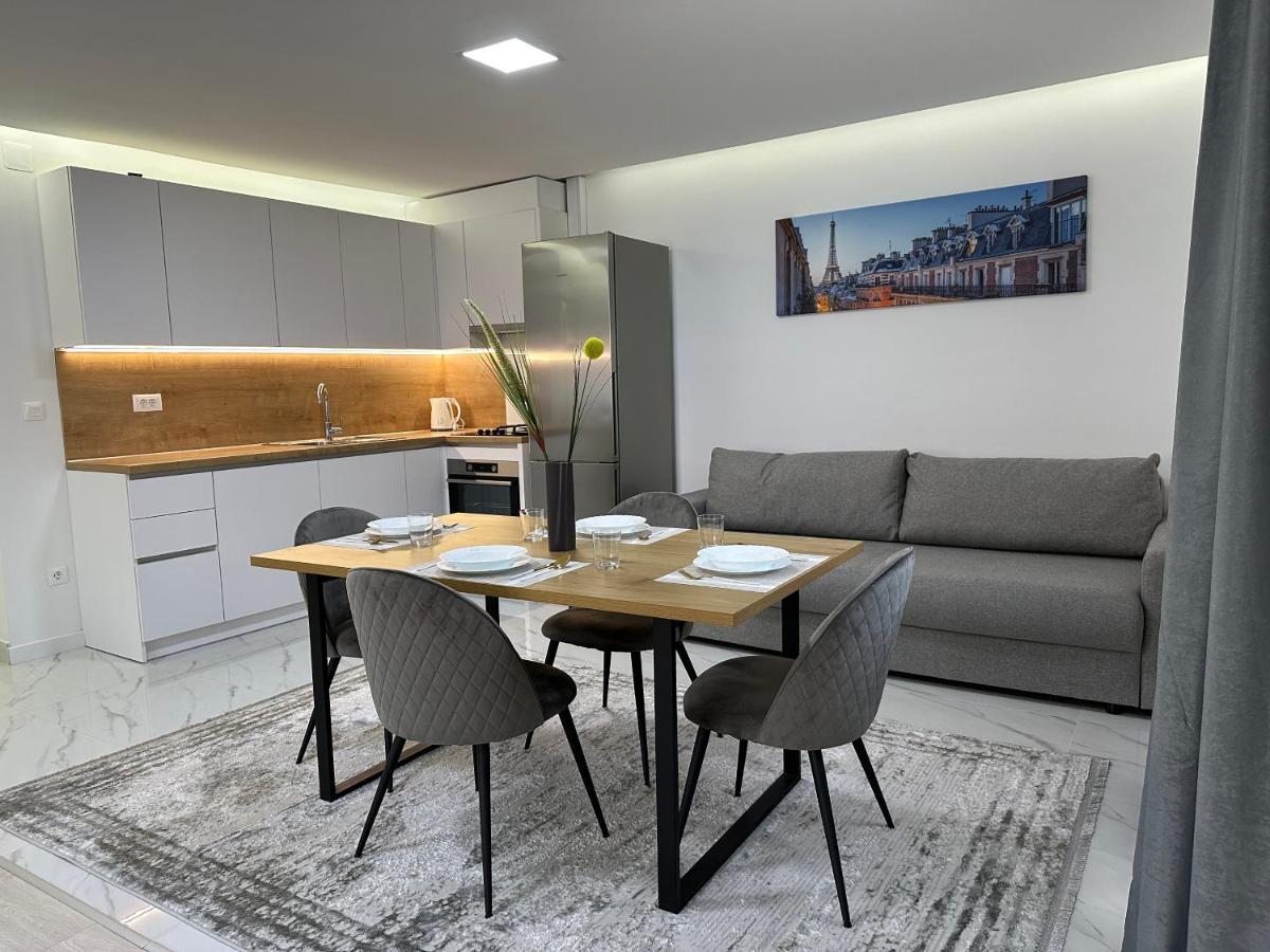 Rozi Apartments ซาเกร็บ ภายนอก รูปภาพ